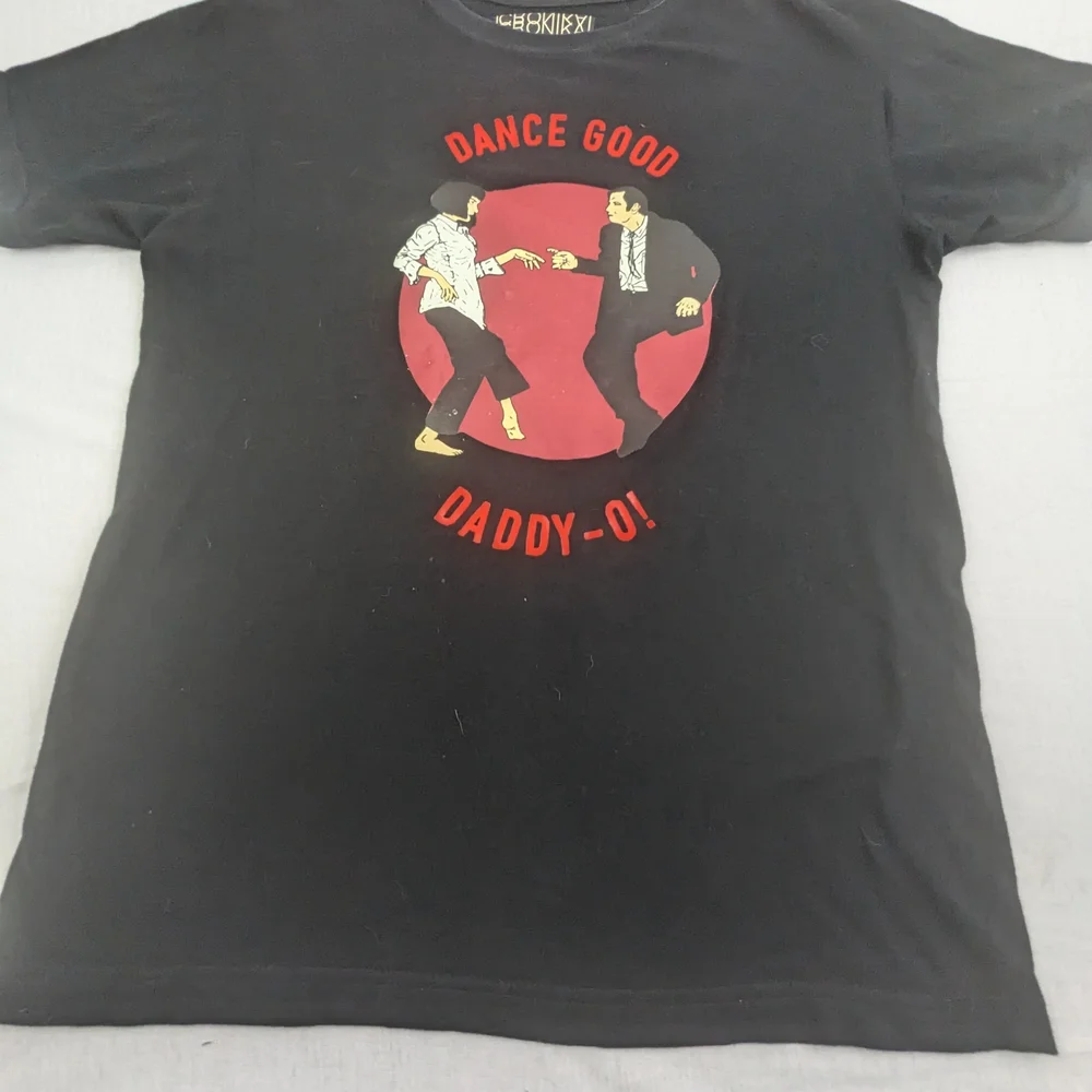 Pulp Fiction Mia Wallace Vincent Vega I Want That Trophy - Dance Good Tee Medium